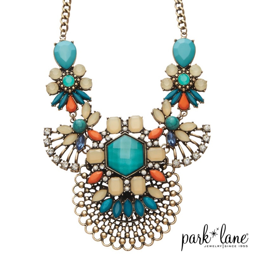 🎉 Samba Necklace 🎉